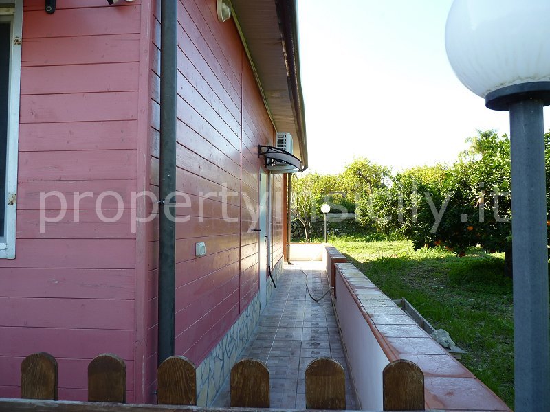 Villa for sale in Avola house in the countryside with agricultural